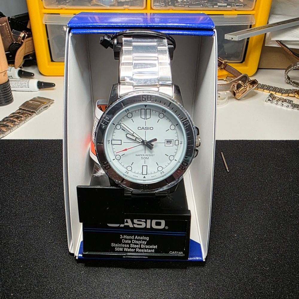 Casio MTPVD01D-7EV Watch Mens OS Silver White‎ Analog Date Sport